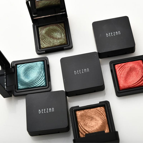 Shimmering Color Eyeshadow Palette